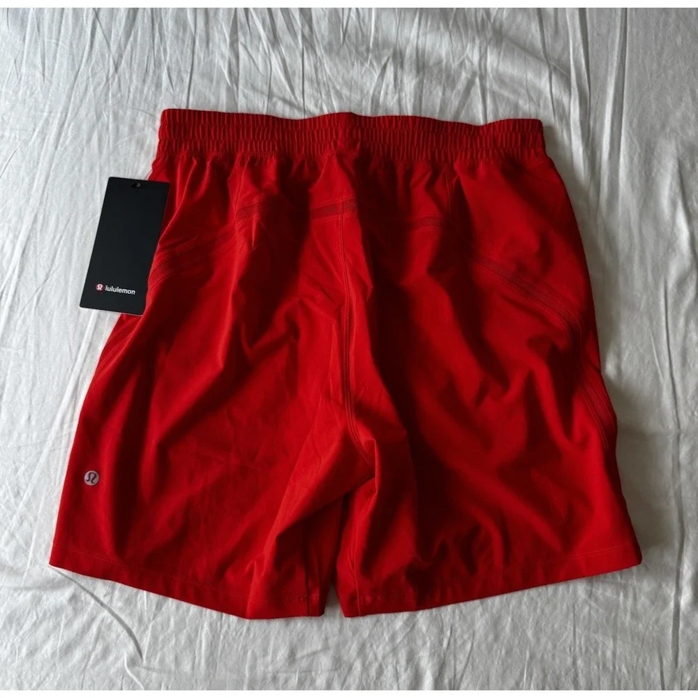 New Lululemon Medium Pace Breaker Short 7
